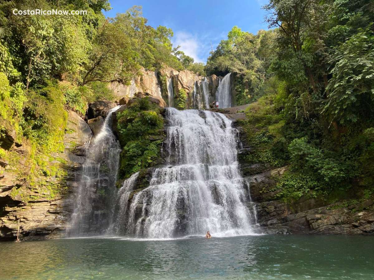 Nauyaca Waterfall in Hacienda Ebano combo tour